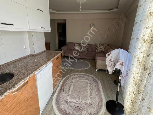Barbaros Da Eşyalı Kiralık 1+1, Tren Yoluna Bakıyor