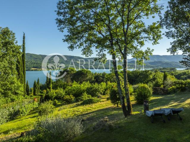 Barberino del Mugello con vista panoramica sul Lago di Bilan. 420m² Barberino di Mugello