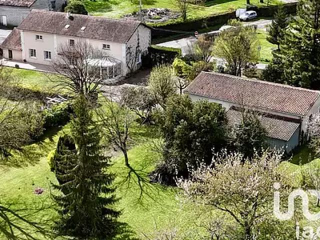 Barbezieux Saint Hilaire 16300 Achat / Vente maison 9 pièces t9