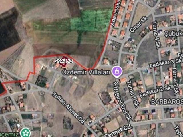 BARBOROS MAHALLESİ VİLLALAR BÖLGESİN DE SATILIK ARSA.