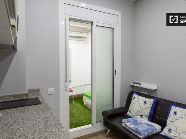 barcelona, Catalonia 08004