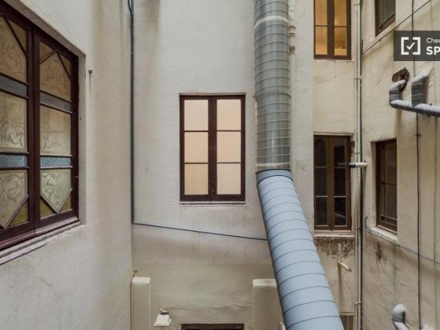 barcelona, Catalonia 08008
