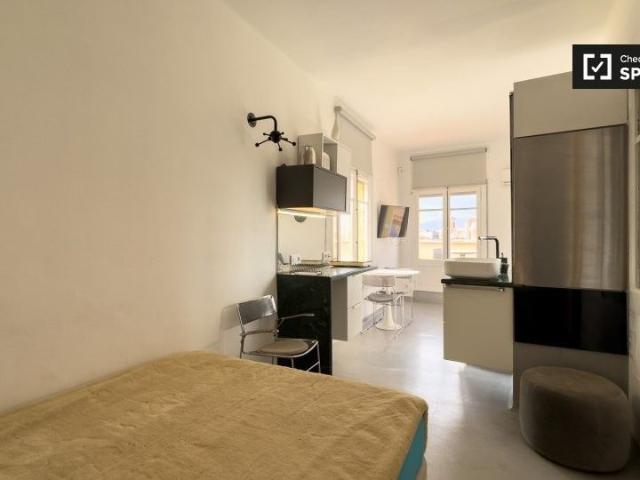 barcelona, Catalonia 08002
