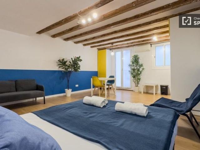 barcelona, Catalonia 08002