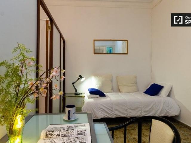 barcelona, Catalonia 08002