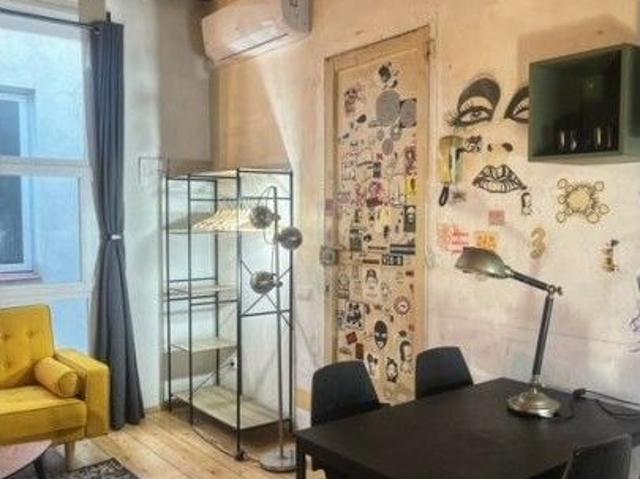 barcelona, Catalonia 08019