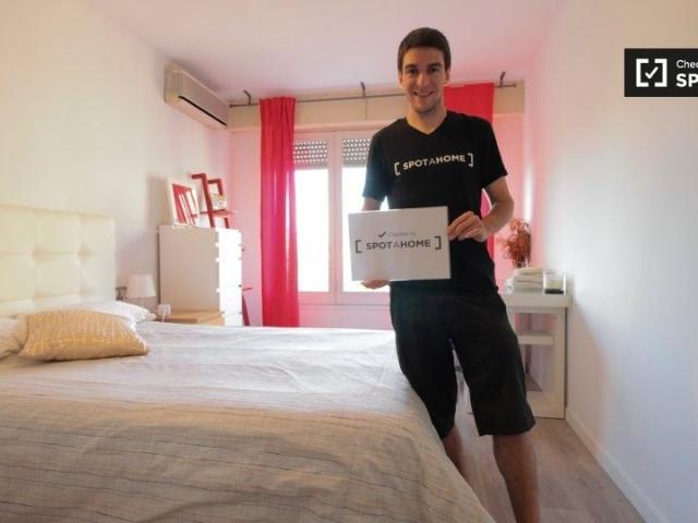 barcelona, Catalonia 08013