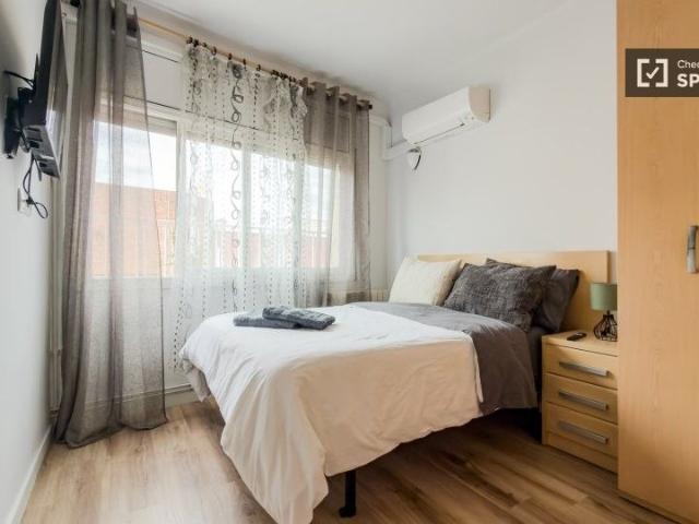 barcelona, Catalonia 08903