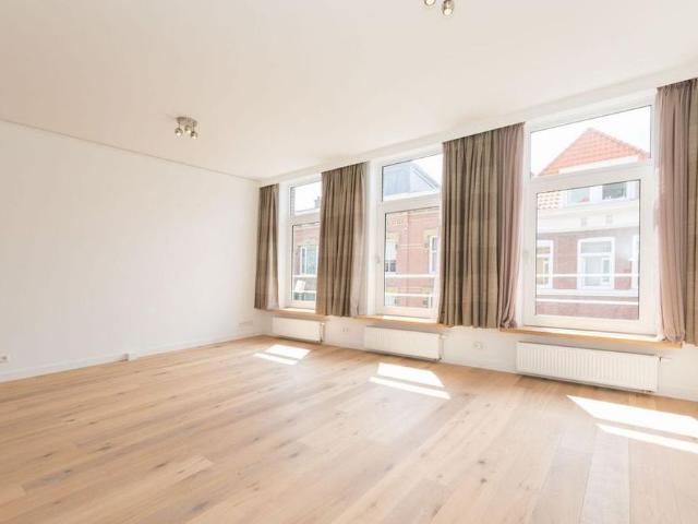 Barentszstraat 37 B, 's gravenhage