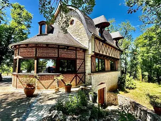 Barguelonne en Quercy 46800 Achat / Vente maison 9 pièces t9 piscine terrasse