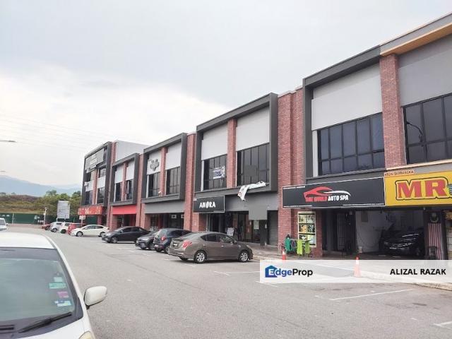 Baris Place @ Setia Mayuri