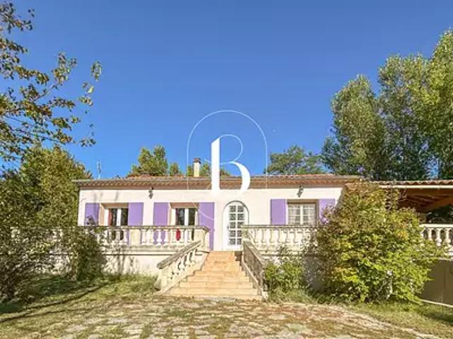 Barjac 30430 Achat / Vente maison 6 pièces t6 au dernier étage terrasse