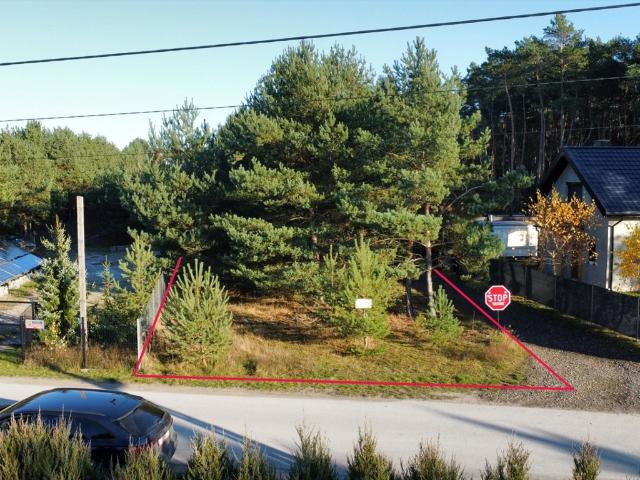 Działka z linią brzegową Zalewu Sulejowskiego, 1800 m²