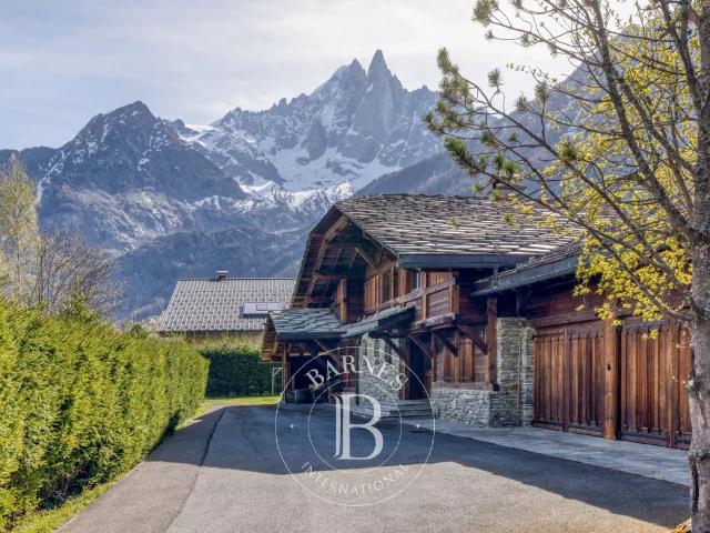 Barnes Chamonix Chamonix Les Praz Double Chalet 11 Cha. 643m² Chamonix Mont Blanc