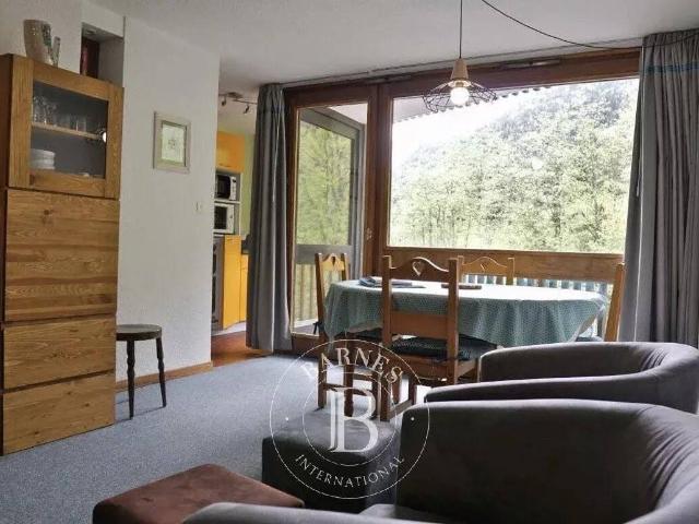 BARNES CHAMONIX APPARTEMENT 2 PIECES BALCON PROCHE LAC D
