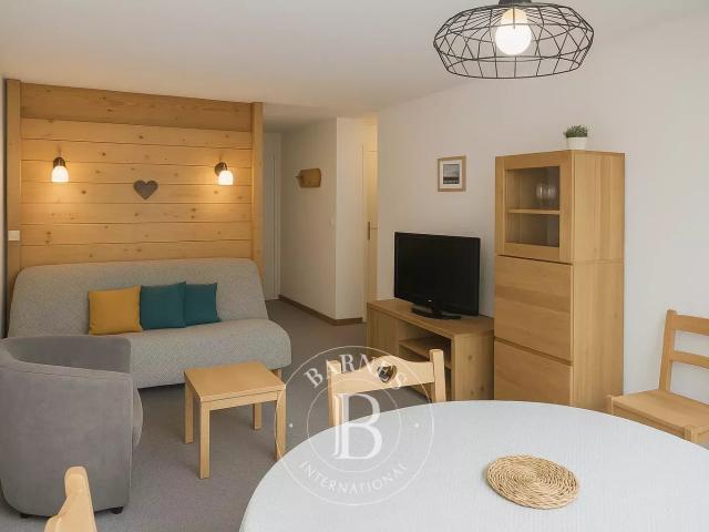 BARNES CHAMONIX APPARTEMENT 2 PIECES BALCON PROCHE LAC DES GAILLANDS