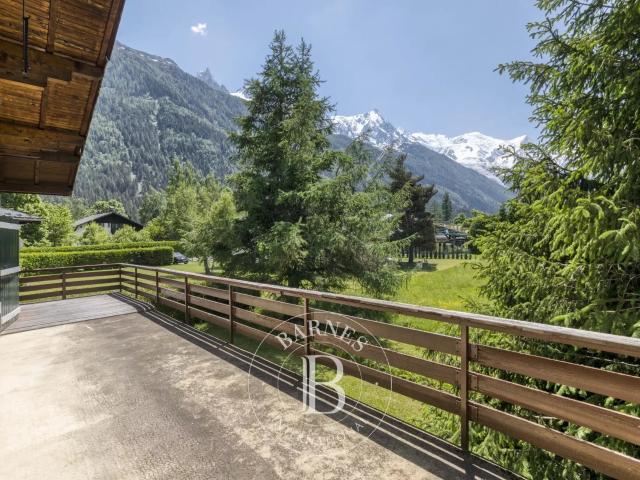 Barnes Chamonix Les Bois Chalet 8 Chambres Magnifique. 154m² Chamonix Mont Blanc