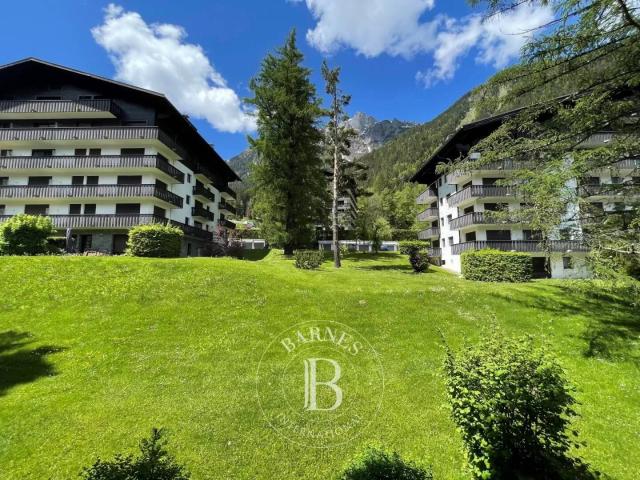 BARNES CHAMONIX STUDIO 23M² PROXIMITÉ IMMÉDIATE CENTRE VILLE