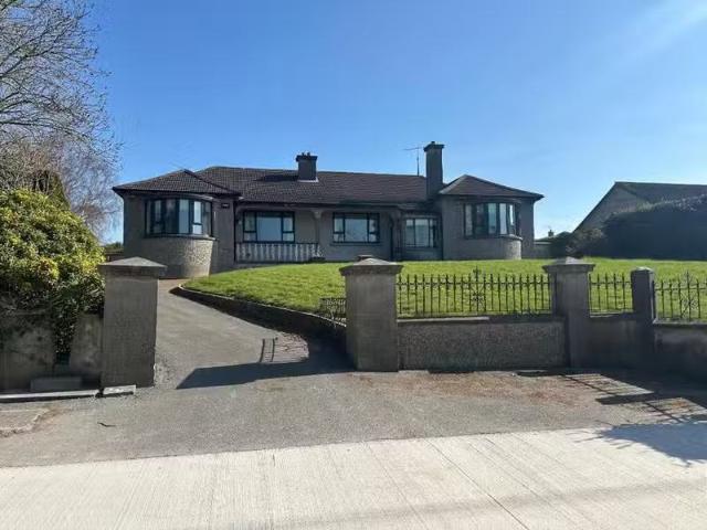 Barnora, Cashel Road, E21H211 is for sale