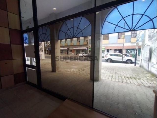 Barreiro Barreiro 98824787