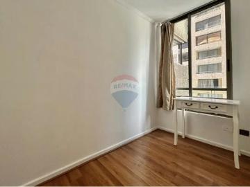 Barrio el golf cercano a metro alcantara | 2 Dormitorios por 5990.00 en Las Condes