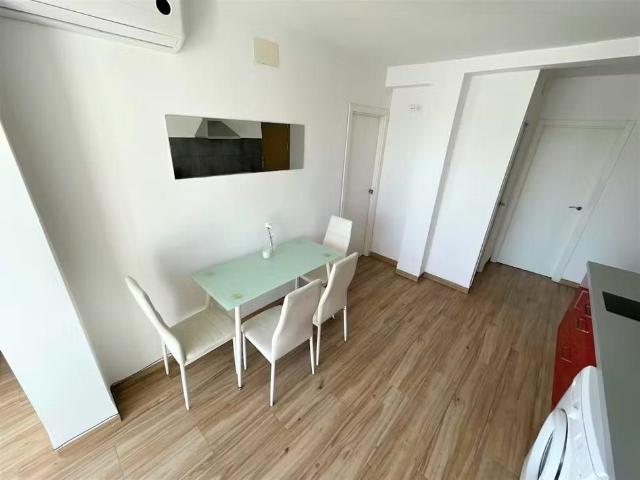 Barriada La Palmilla, Sevilla, Andalusia 41009