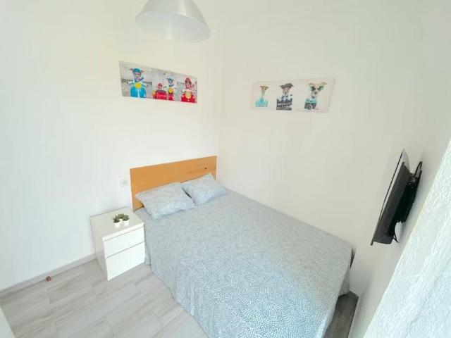 Barriada la Palmilla, Sevilla, Andalusia 41009