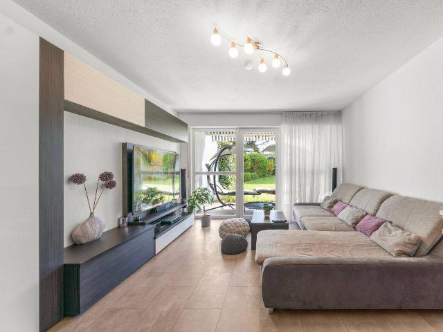 BARRIEREFREI LEBEN IN JUNKERSDORF EIGENTUMSWOHNUNG MIT TERRASSE UND TIEFGARAGE