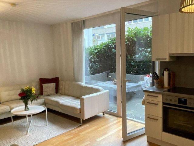 BARRIEREFREIE MIT GROSSER TERRASSE IN BESTER ANBINDUNG