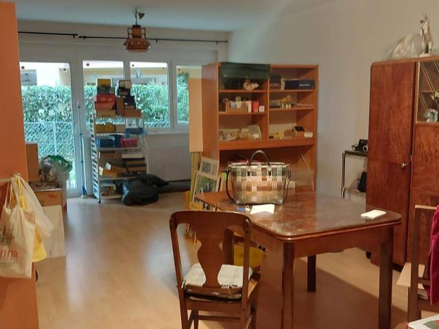 Barrierefreie Drei Zimmerwohnung mit Terrasse und Minigarten!