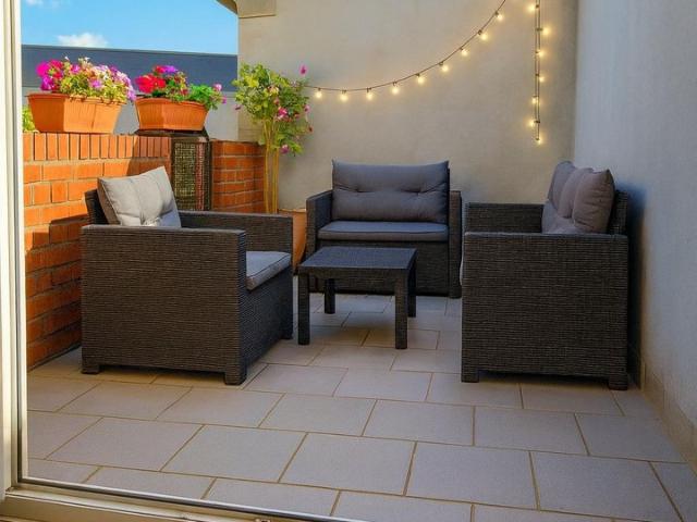 Barrierefreie 2 Zimmer EG Wohnung mit eigener Terasse, frisch renoviert, ab sofort verfügbar!