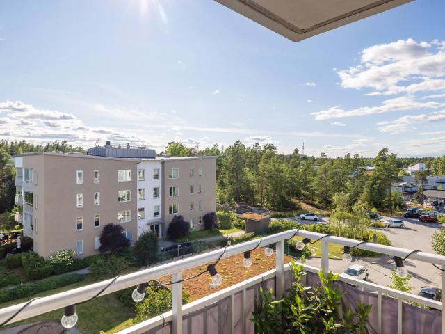 Barrskogsvägen 5