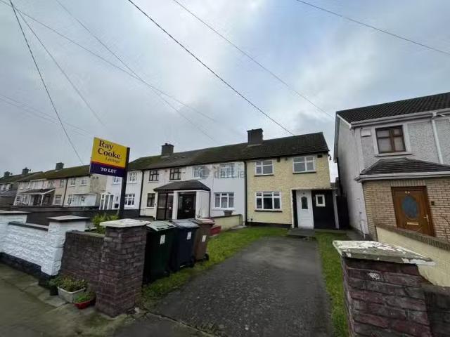 Barry Green Finglas, Finglas, Dublin 11 is for rent