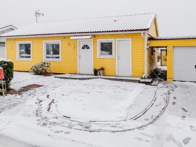 Baståvägen 11