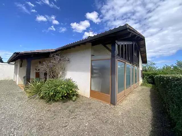 Bastennes 40360 Achat / Vente maison 4 pièces t4 jardin terrasse