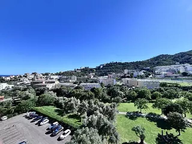 Bastia 20200 Location appartement 3 pièces t3 terrasse cave