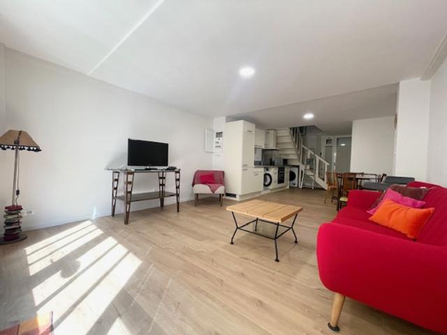 Bastia centre Charmant F2 meublé en duplex