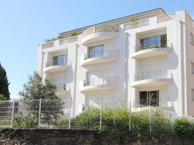 BASTIA TOGA dans Res. de qualité superbe T2 47 M² + Pkg