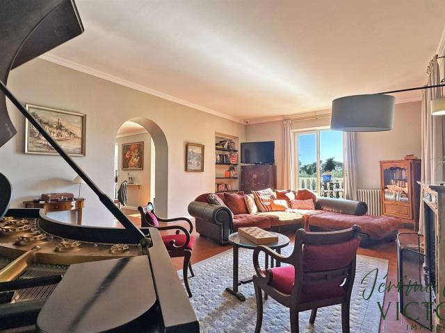 Bastide Côte d’Azur Proche de Cannes 380m² Le Cannet