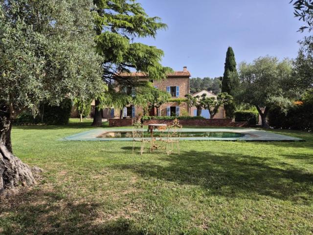 Bastide du 18ème siècle