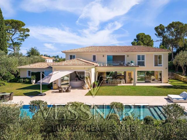 Bastide provençale avec piscine 550m² Mougins