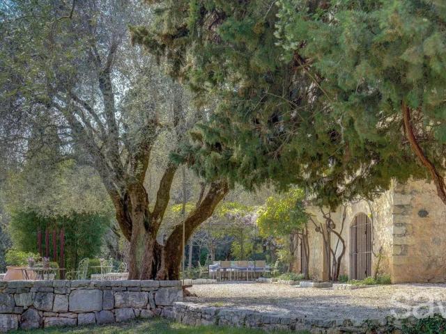 Bastide provençale d’exception 400m² Roquefort les Pins