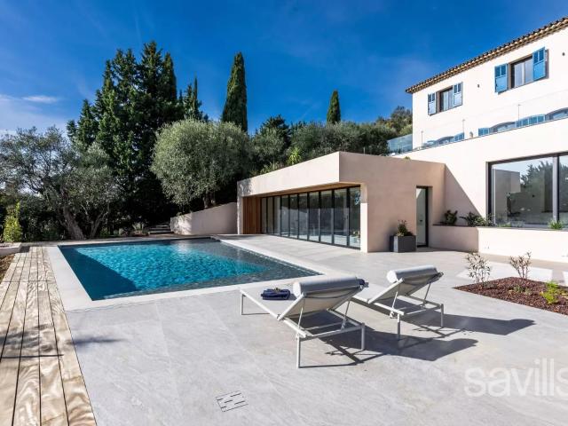Bastide Rénovée dans un quartier prestigieux