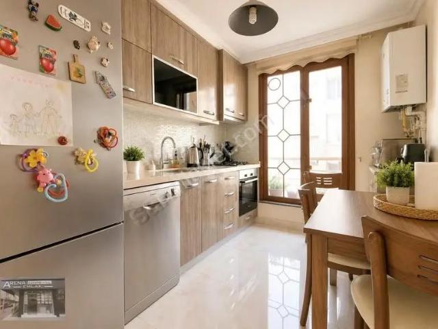 Basınsitesi Migros Yakını 13 Yıllık Binada 3+1 125m2 Asasörlü