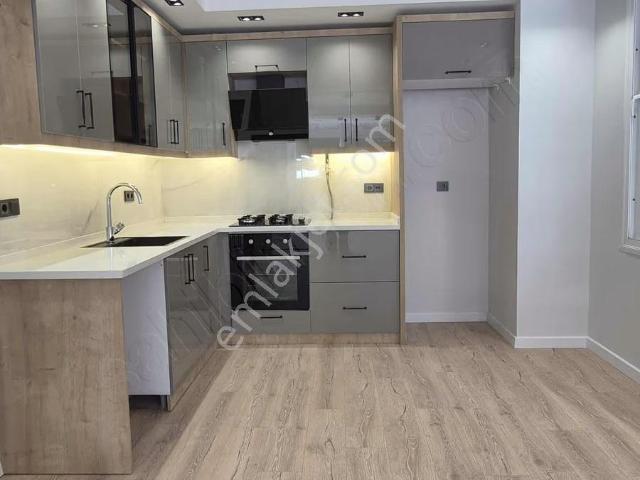 Basınsitesinde Köşe Cephe 3+1 Full Tadilatlı Daire