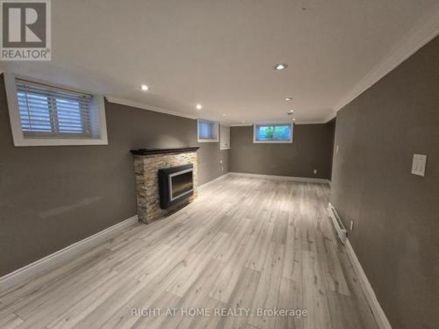 Basement 46 Haverson Boulevard, Toronto, ON, M6M 3J6 house for lease | Listing ID W13632 | Royal LePage