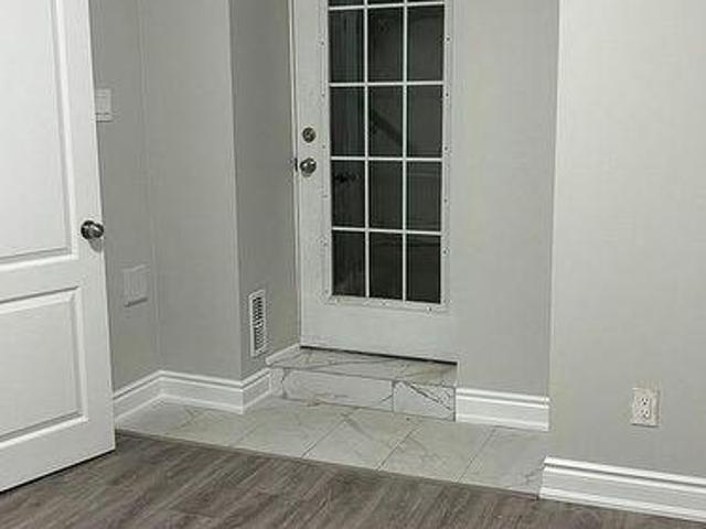 Basement 583 Queen Mary Drive, Brampton, ON, L7A 0C2 house for lease | Listing ID W13460 | Royal LePage
