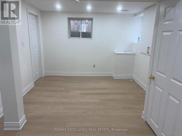 Basement 66 Townley Crescent, Brampton, ON, L6Z 4S8 house for lease | Listing ID W13552 | Royal LePage