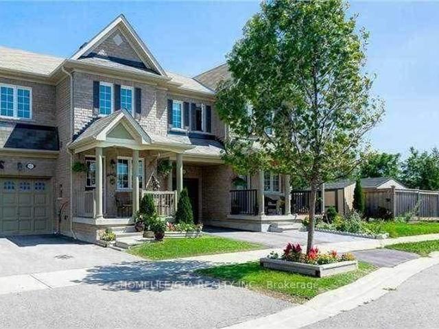 Basement 92 Todhunter Crescent, Ajax | 2Beds/1Bath, Townhouse, $1,700/mo | Condos. Ca
