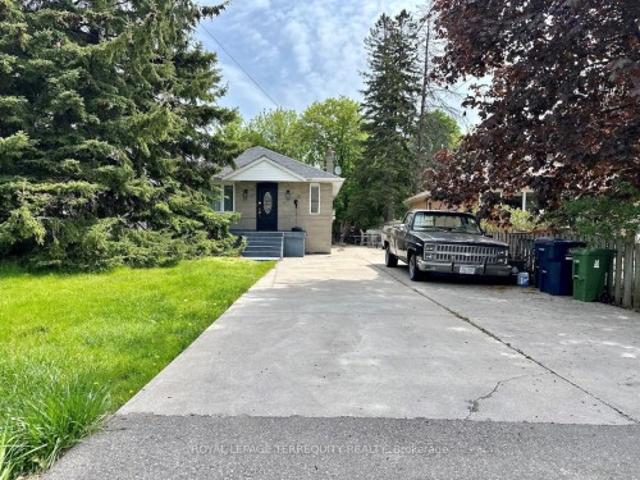 Basement 113 Scarboro Avenue, Toronto, ON, M1C 1M5 house for lease | Listing ID E13460 | Royal LePage